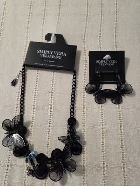 Simply Vera Wang Black Butterfly Necklace & Earrings Set Statement Jewelry NWT